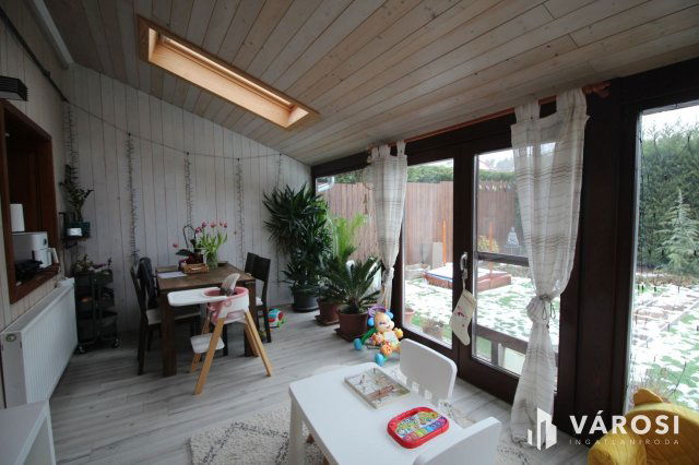 Eladó családi ház, Szombathelyen 99 M Ft, 4 szobás