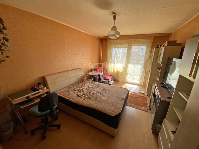 Eladó panellakás, Budapesten, XV. kerületben 65 M Ft, 3 szobás