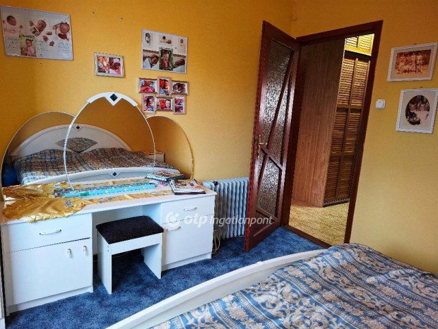 Eladó családi ház, Békéscsabán 88.8 M Ft, 3 szobás