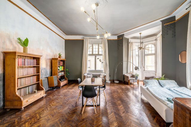 Eladó téglalakás, Budapesten, VIII. kerületben 158 M Ft