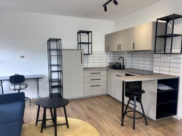 Kiadó téglalakás, albérlet, Balatonfüreden 250 E Ft / hó
