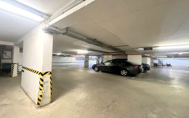 Eladó garázs, Budapesten, XIII. kerületben 7.4 M Ft