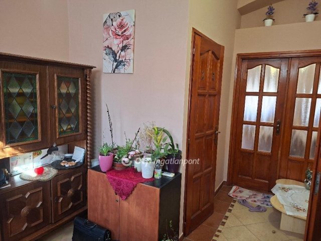 Eladó téglalakás, Szegeden 55 M Ft, 1 szobás