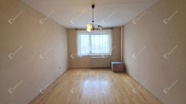 Eladó panellakás, Miskolcon 26.9 M Ft, 2 szobás