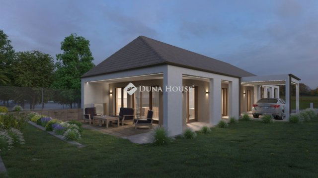 Eladó családi ház, Csomádon 149 M Ft, 3+2 szobás