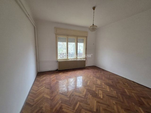 Eladó családi ház, Harkányban 37 M Ft, 4 szobás