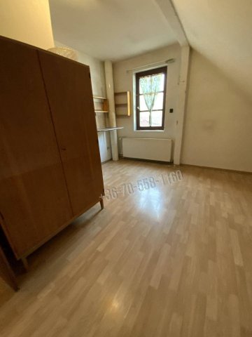 Eladó ikerház, Gödön 79.9 M Ft, 7+2 szobás