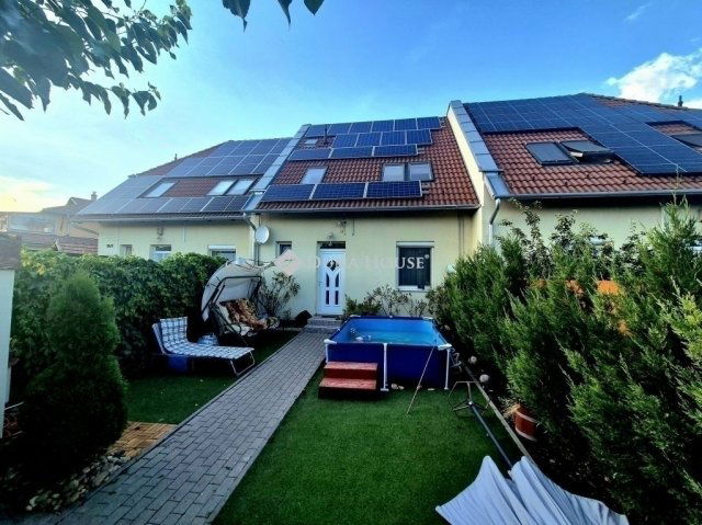 Eladó sorház, Üllőn 124.8 M Ft, 2 szobás / költözzbe.hu