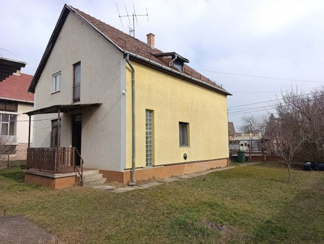 Eladó családi ház, Budapesten, XVII. kerületben 109.9 M Ft