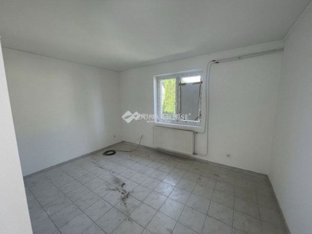 Eladó családi ház, Kecskeméten 105 M Ft, 5 szobás