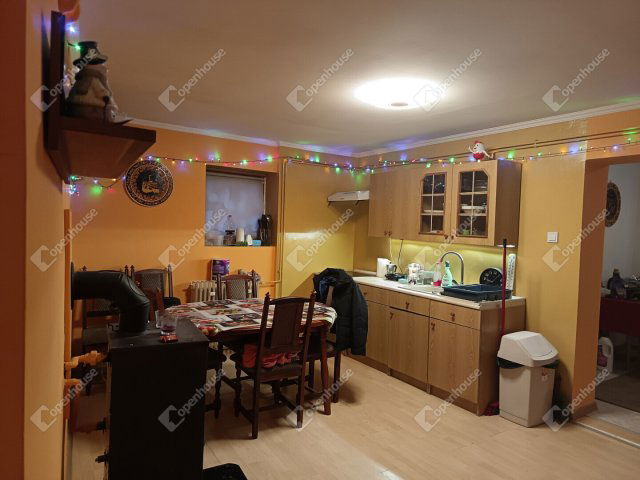 Eladó családi ház, Sén 35 M Ft, 4 szobás / költözzbe.hu