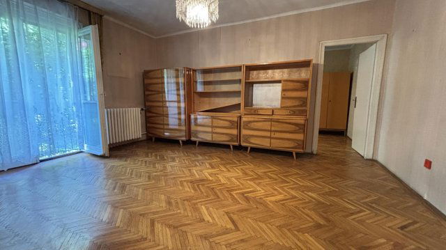 Eladó téglalakás, Tatabányán 36.8 M Ft, 2 szobás