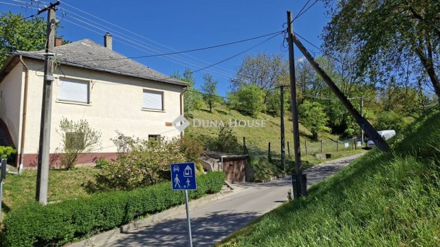Eladó családi ház, Kaposváron, Vikár Béla utcában 53 M Ft
