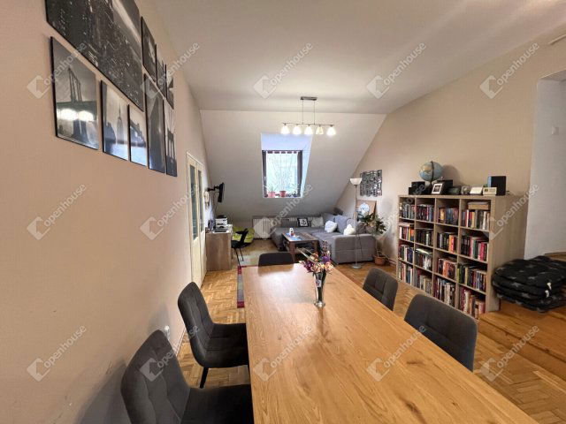 Eladó téglalakás, Sopronban 69.9 M Ft, 4 szobás