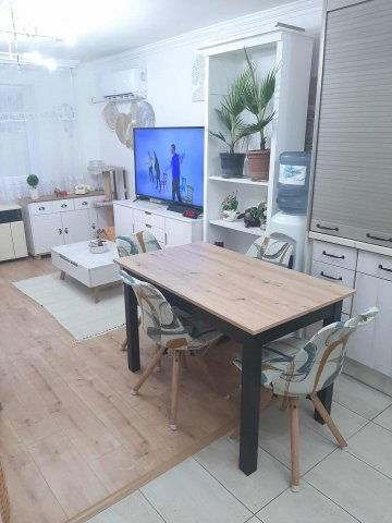 Eladó ikerház, Debrecenben 65 M Ft, 3 szobás