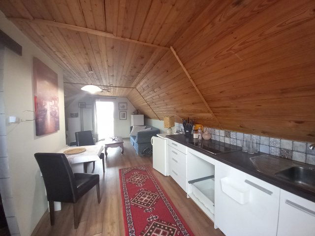 Kiadó téglalakás, albérlet, Pécsett, Sáska dűlőn, 1 szobás