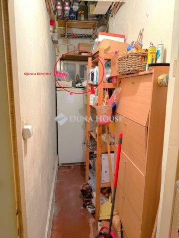 Eladó téglalakás, Budapesten, VIII. kerületben 98 M Ft, 2 szobás