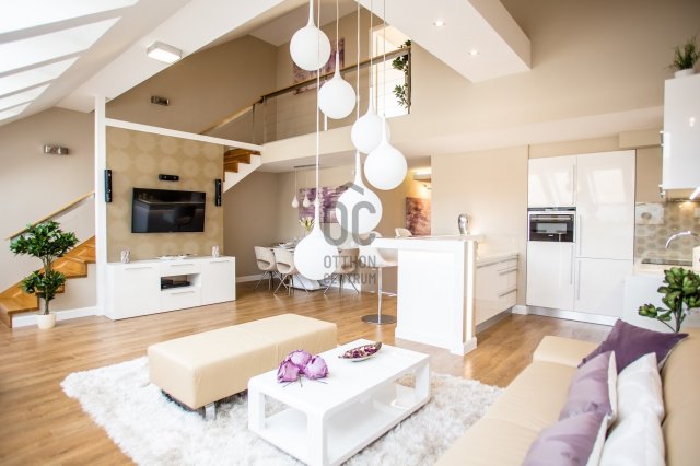 Kiadó téglalakás, albérlet, VI. kerületben, Andrássy úton