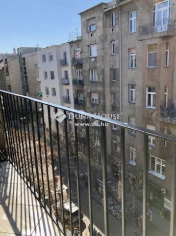 Eladó téglalakás, Budapesten, II. kerületben 77.5 M Ft, 1 szobás