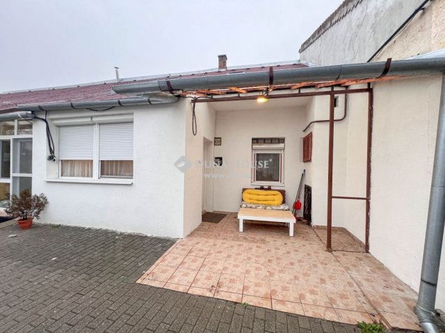 Eladó téglalakás, Budapesten, XXI. kerületben 49.9 M Ft