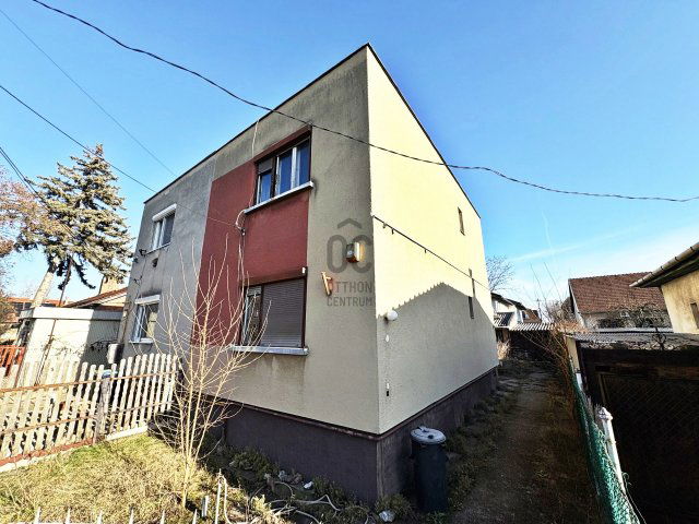 Eladó ikerház, Budapesten, XIX. kerületben 64 M Ft, 3 szobás