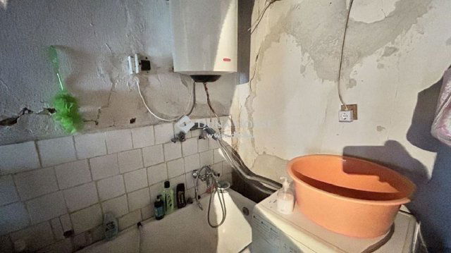 Eladó családi ház, Kemenespálfán 5.5 M Ft, 2 szobás