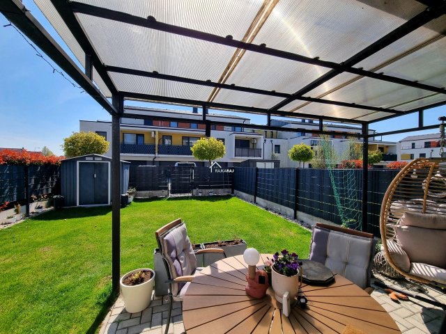 Eladó téglalakás, Mosonmagyaróváron 81.9 M Ft, 2 szobás