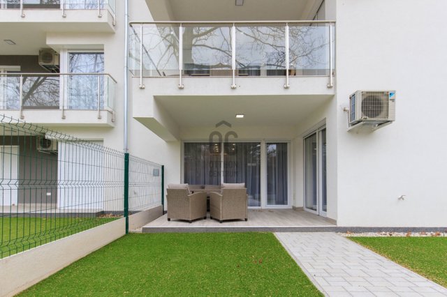 Eladó téglalakás, Zamárdiban 142 M Ft, 3 szobás