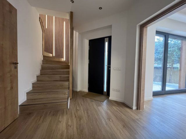 Eladó ikerház, Fóton 139.9 M Ft, 5 szobás / költözzbe.hu