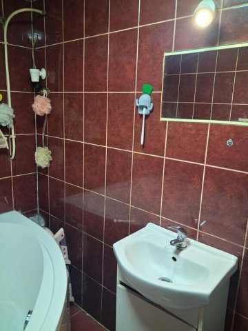 Eladó családi ház, Újpetrén 39.5 M Ft, 3 szobás