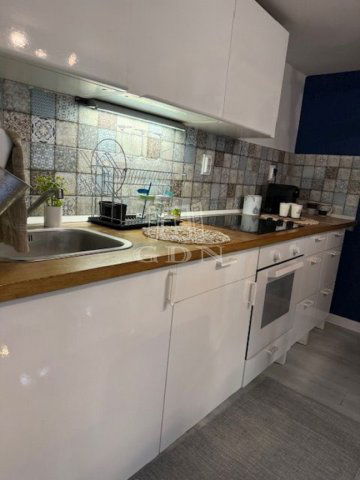 Eladó téglalakás, Budapesten, VII. kerületben 42 M Ft, 1 szobás