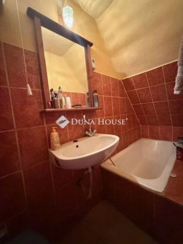 Eladó téglalakás, Budapesten, XIX. kerületben 43 M Ft, 2 szobás