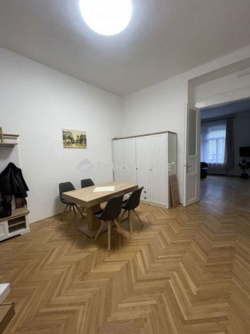 Kiadó téglalakás, albérlet, VI. kerületben, Eötvös utcában