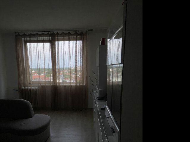 Eladó panellakás, Debrecenben 49.9 M Ft, 1+2 szobás