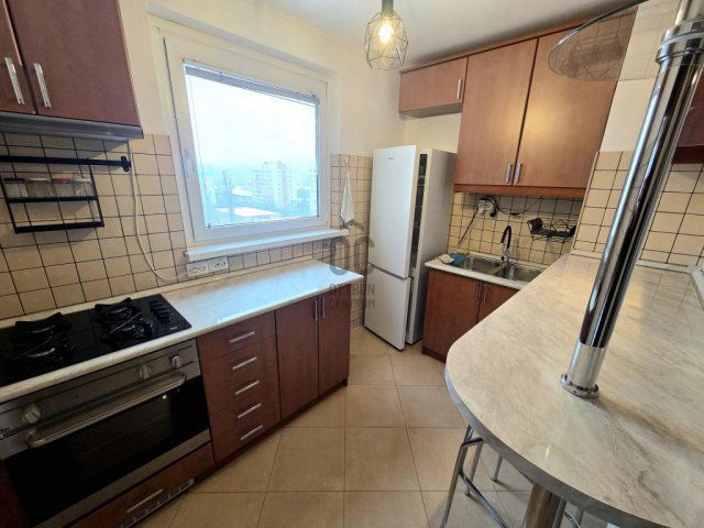 Eladó panellakás, Budapesten, III. kerületben 87.7 M Ft, 3 szobás