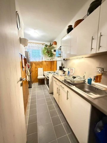 Eladó téglalakás, Pécsett, Berze Nagy János utcában 43.9 M Ft