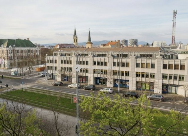 Eladó panellakás, Budapesten, IV. kerületben 78 M Ft, 4 szobás