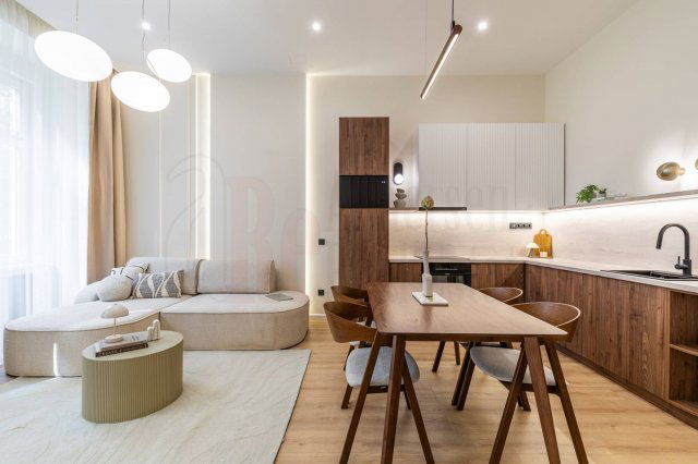 Eladó téglalakás, Budapesten, VI. kerületben 199.9 M Ft