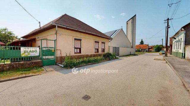 Eladó családi ház, Mezőkövesden 34.99 M Ft, 2+1 szobás
