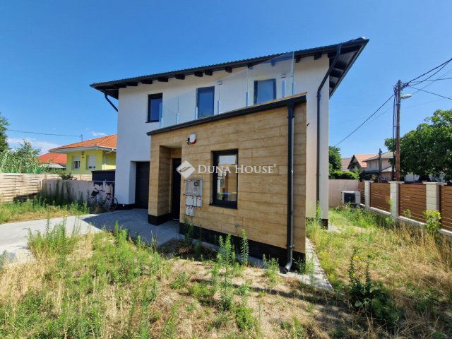 Eladó ikerház, Budapesten, XIX. kerületben, Pozsony utcában