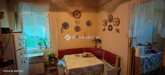 Eladó családi ház, Érden 70 M Ft, 4 szobás