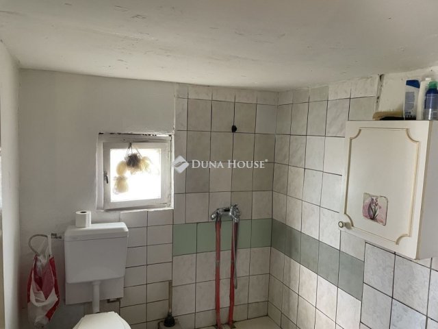 Eladó családi ház, Gyömrőn 39.99 M Ft, 3 szobás