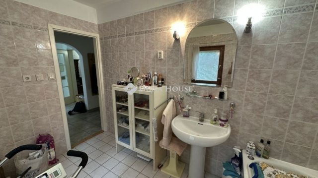 Eladó családi ház, Budapesten, II. kerületben 169 M Ft, 3 szobás