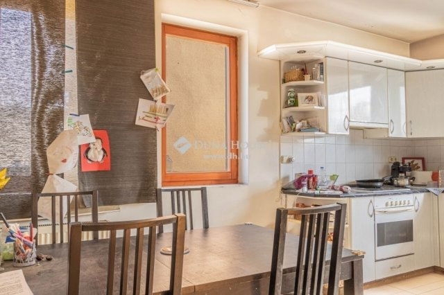 Eladó családi ház, Budapesten, XX. kerületben 120 M Ft, 5 szobás