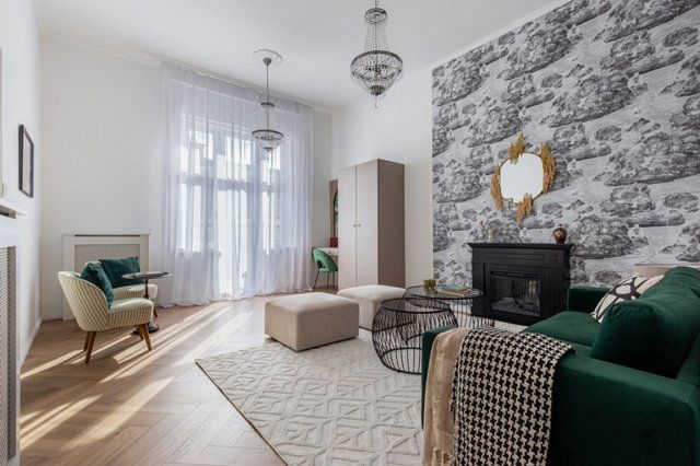 Eladó téglalakás, Budapesten, VI. kerületben, Dessewffy utcában