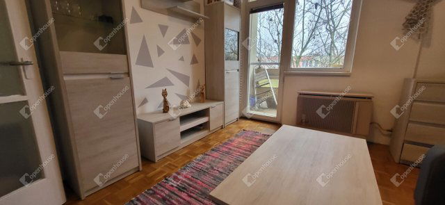 Eladó téglalakás, Szegeden 58.9 M Ft, 2 szobás