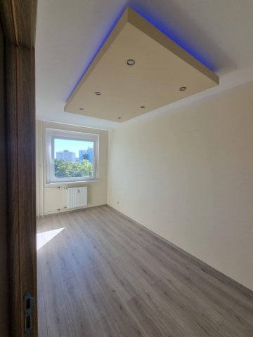 Eladó panellakás, Szegeden, Kossuth Lajos sugárúton 76 M Ft