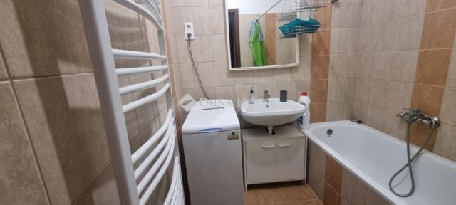 Kiadó téglalakás, albérlet, Debrecenben 250 E Ft / hó, 3 szobás