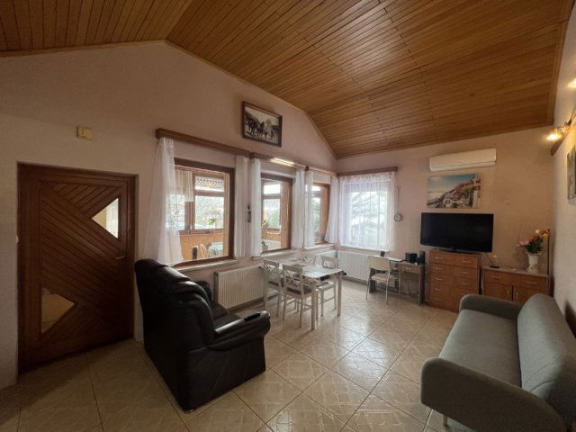 Eladó családi ház, Nagyatádon 64.9 M Ft, 3 szobás