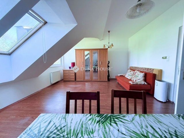 Eladó téglalakás, Budapesten, X. kerületben 65 M Ft, 2 szobás